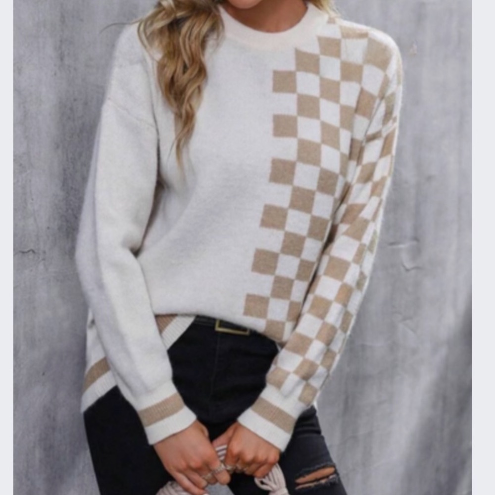 New Checkerboard Pattern Sweater - image 1